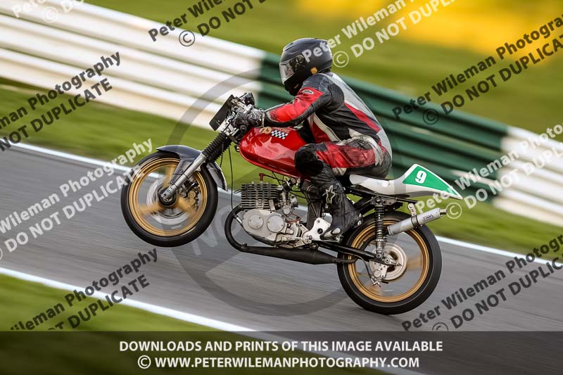 cadwell no limits trackday;cadwell park;cadwell park photographs;cadwell trackday photographs;enduro digital images;event digital images;eventdigitalimages;no limits trackdays;peter wileman photography;racing digital images;trackday digital images;trackday photos